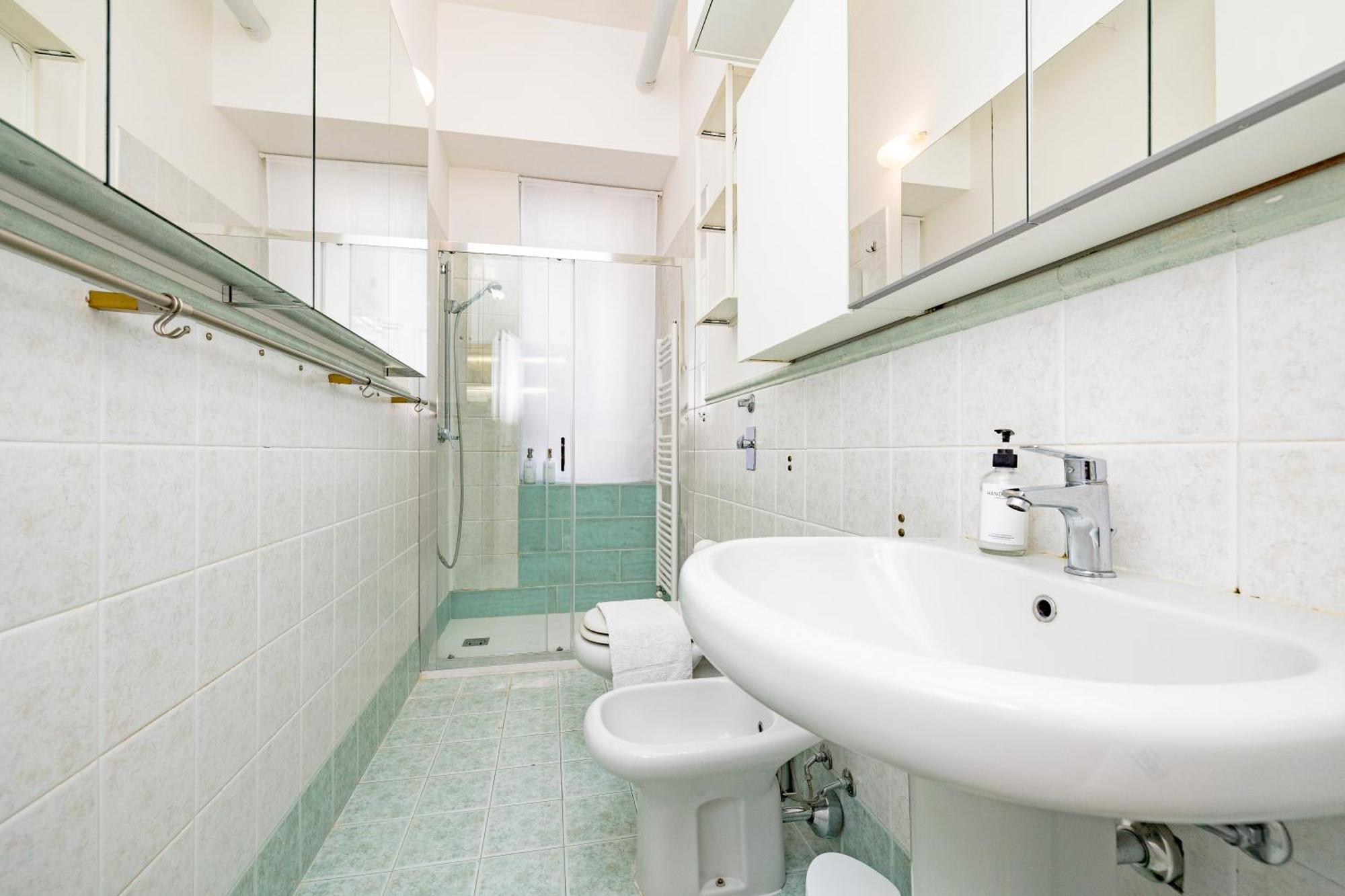 Appartement Minimal Near Bocconi Milan